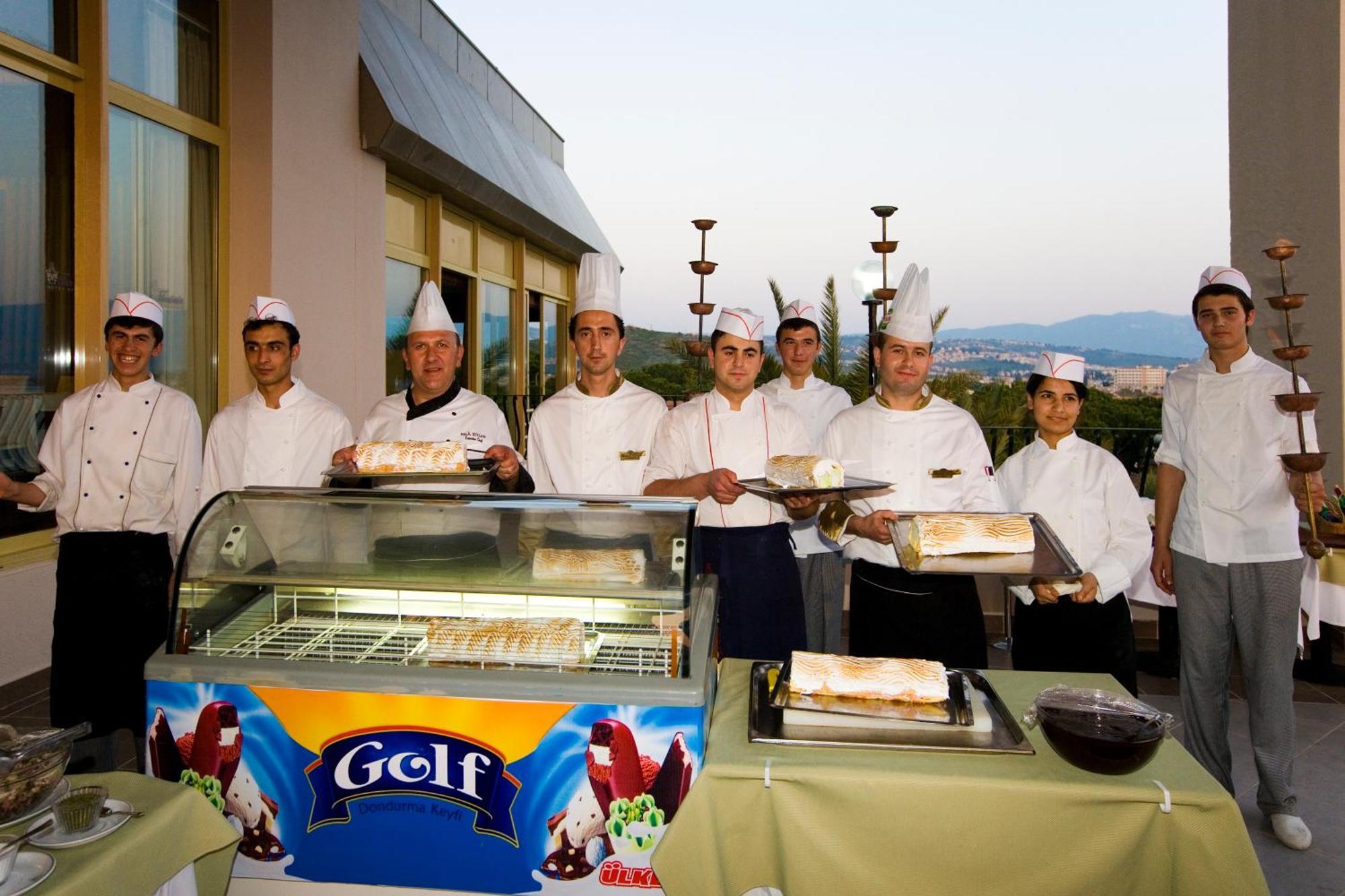 Fantasia Deluxe Hotel Kusadası Exterior foto